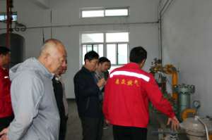 拜泉县相关领导考察emc易倍官网-emc易倍(中国)一站式服务官网燃气